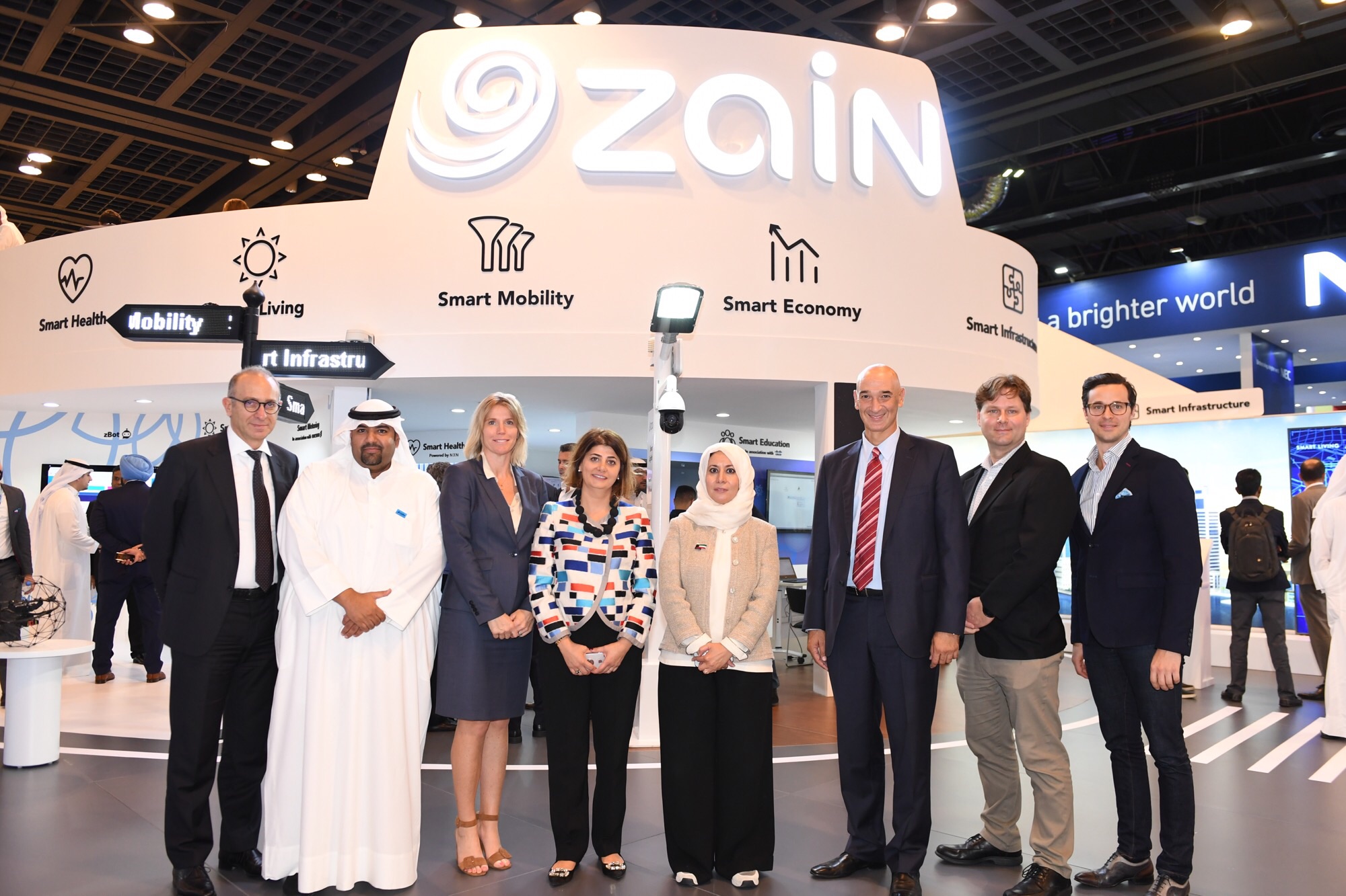 Zain Kuwait, the country’s leading digital service provider, today announced that it has signed a partnership agreement with Microsoft to offer various cloud-based services to large enterprises and small-medium businesses across Kuwait
